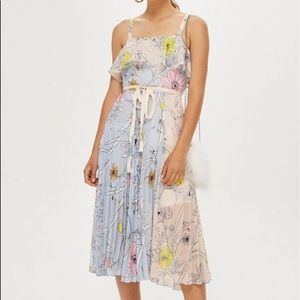 NWOT Topshop Pastel Pleated Midi Dress